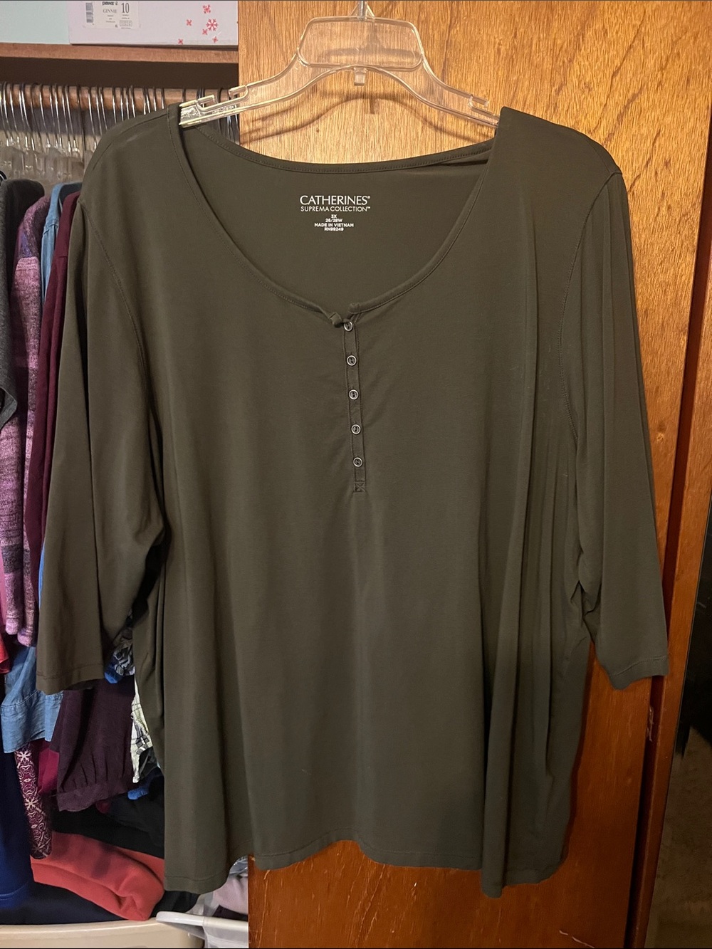 Catherines Olive Green Button-Front Scoop Neck Long Sleeve Top